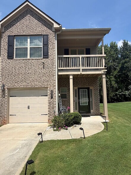 Building Photo - Room in Townhome on Castellan Dr