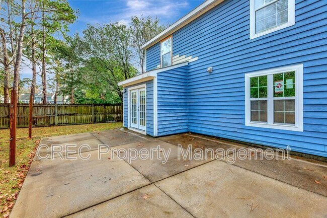 Building Photo - 1411 Oaklanding Rd