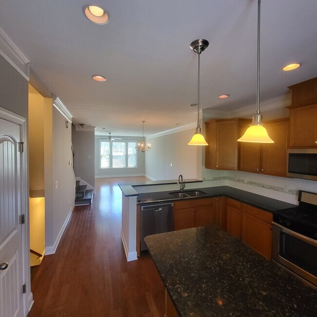Building Photo - 513 Portstewart Dr