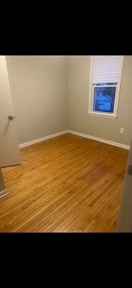 Building Photo - 220 Colgate Ave