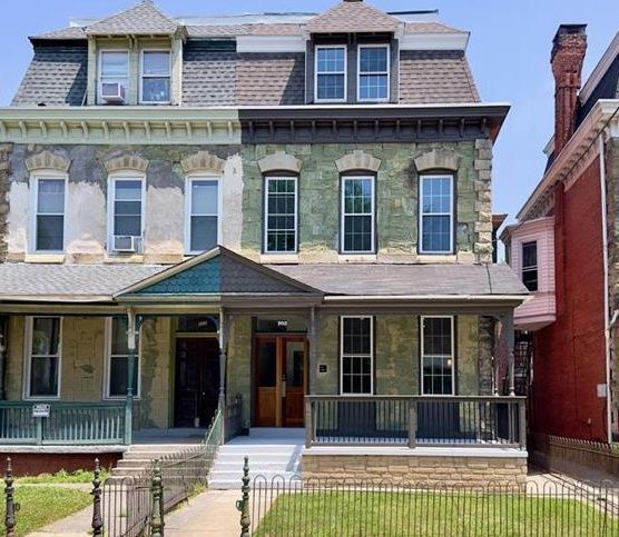 Building Photo - 709 N Duke St