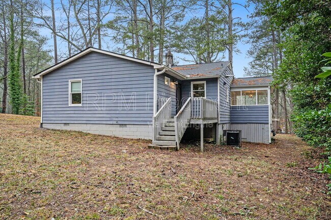 Building Photo - 1788 Dodson Dr SW