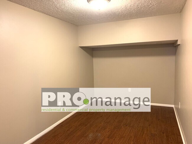 Building Photo - 4 Bed, 2 Bath Home w/ 1 Car Garage - Idaho Falls