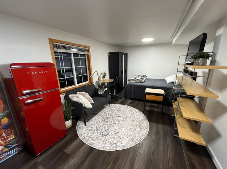 Building Photo - 11601 NE 155th St