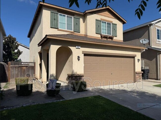 Building Photo - 1447 Hearthsong Dr