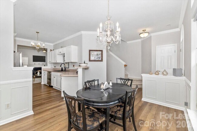 Building Photo - 4100 Christine Ln