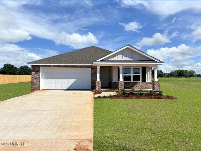 Primary Photo - "Charming 3-Bedroom Home with 2 Full Baths...