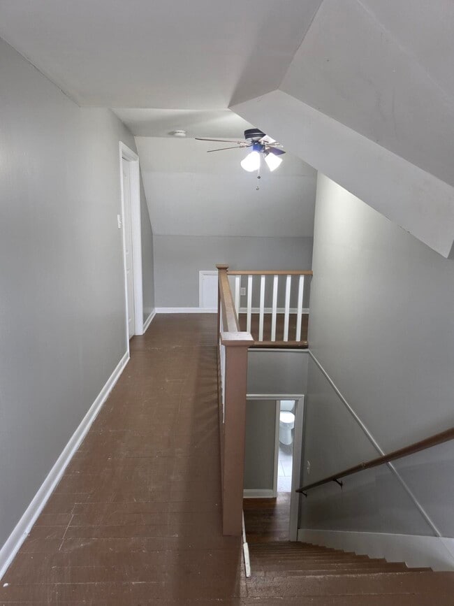 Building Photo - 1038 Kees Rd
