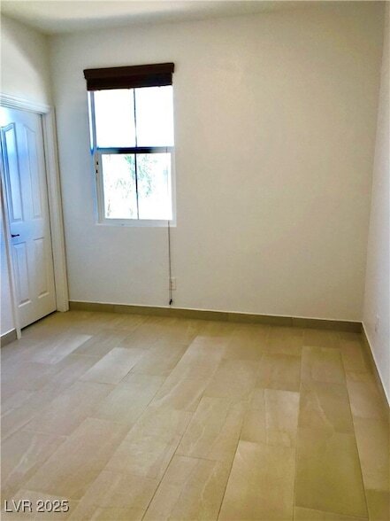 Building Photo - 9185 Valtonar Ave