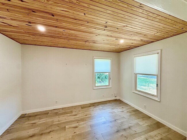 Building Photo - 7608 Tisdale Dr