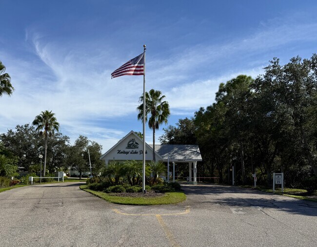 Building Photo - 2160 Heron Lake Dr