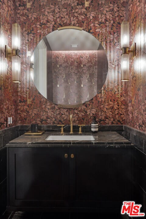 Building Photo - 8420 W Sunset Blvd