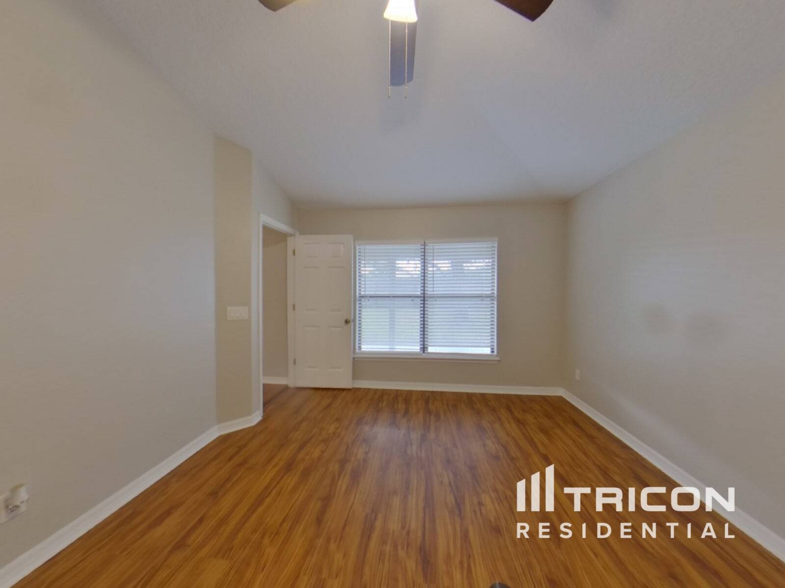 Building Photo - 1512 Clapton Dr