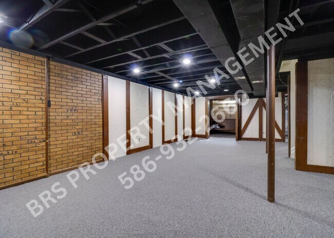 Building Photo - 14240 Brandywine Rd
