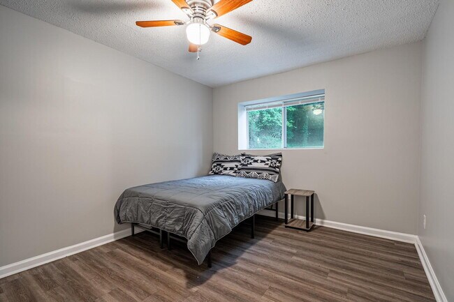 Building Photo - THE CORVAIR l Gorgeous Atlanta House, Close to Parks & Amenities