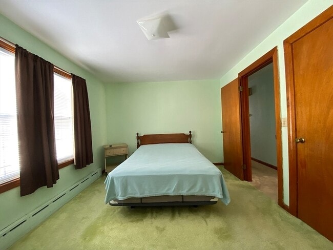 Building Photo - 9 Turin Rd