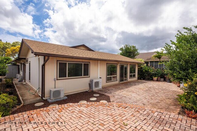 Building Photo - 92-1301-1301 Kikaha St