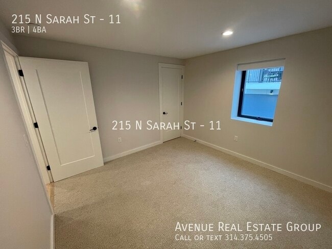 Building Photo - 215 N Sarah St