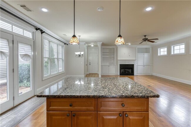 Building Photo - 4822 Abberley Ln