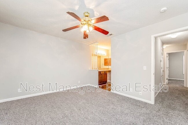 Building Photo - 6760 Willowbrook Dr