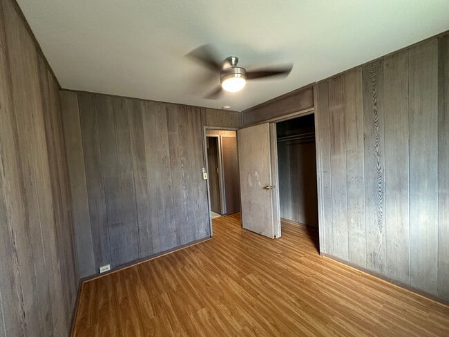 Building Photo - 929 Maniniholo St