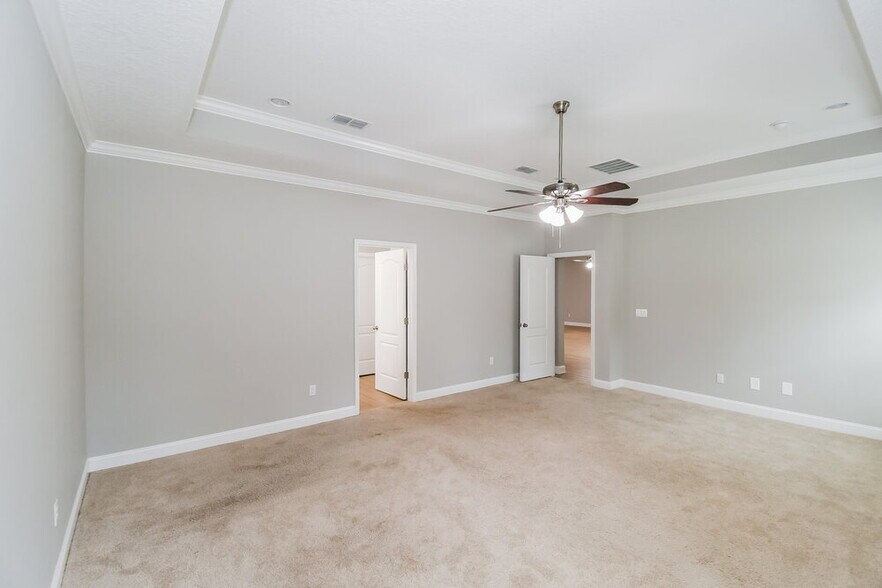Building Photo - 11541 Paceys Pond Cir