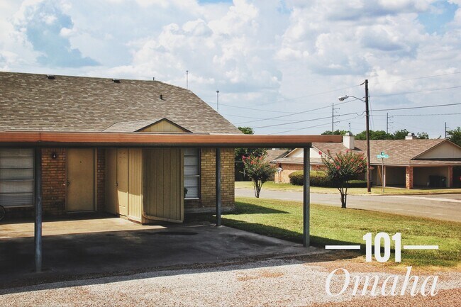 Building Photo - 101-103-103 Omaha Dr