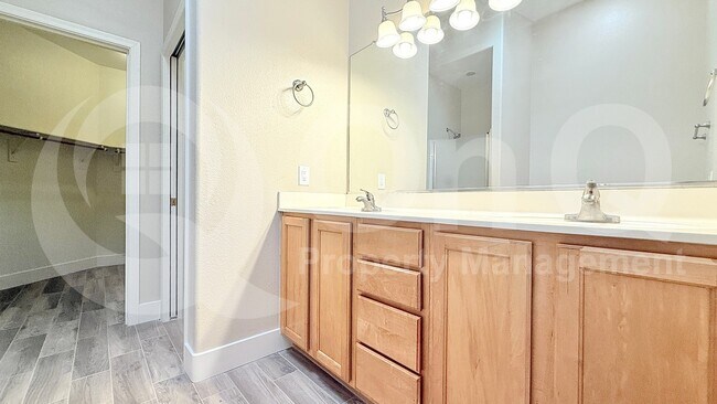 Building Photo - 3237 E Maldonado Dr