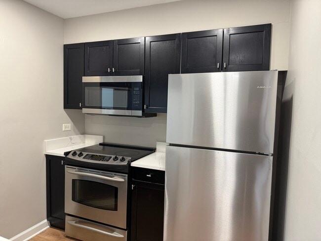 Building Photo - 1403 E Wyndham Cir