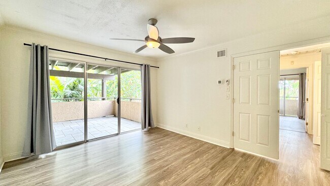 Building Photo - Available NOW - 4 BED, 2.5 BATH w/ 2 PARKING in Haiku Gardens (Kaneohe)