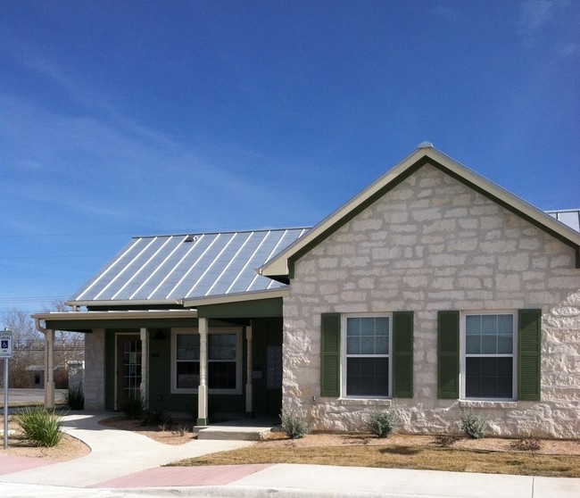 Primary Photo - Chandler Place Apartments