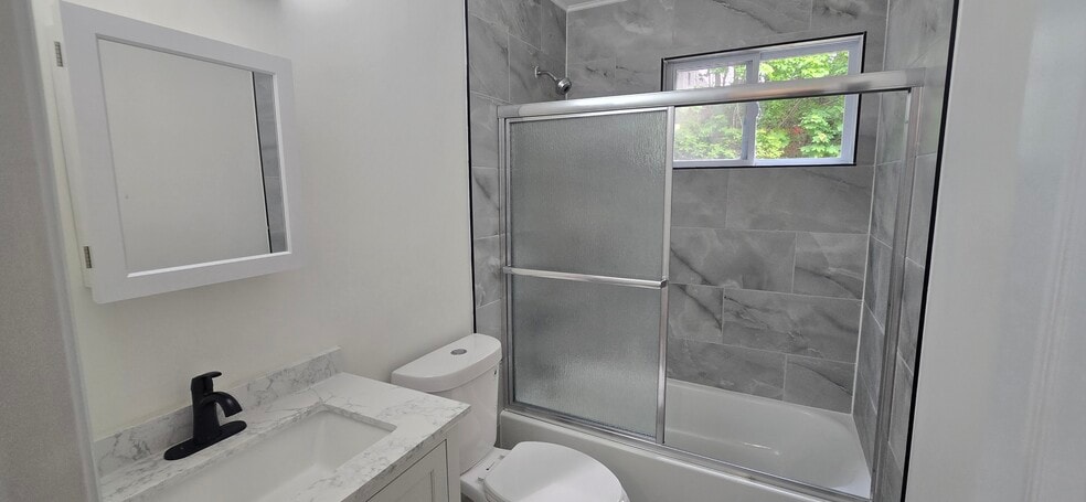 Full Bath, Plus Half Bth - 153 Vernon Valley Rd