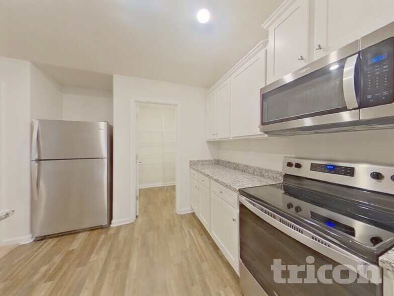 Building Photo - 202 Sundew Rd