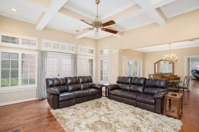Building Photo - 14922 Tallow Forest Ct