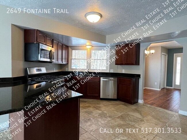 Building Photo - 2649 Fontaine Trail