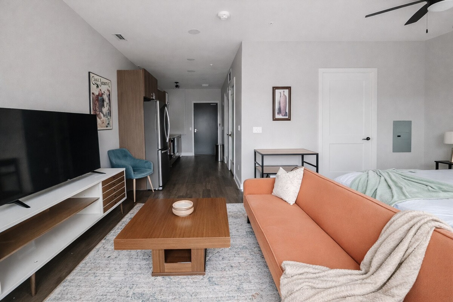 Building Photo - 4802 Capitol Ave