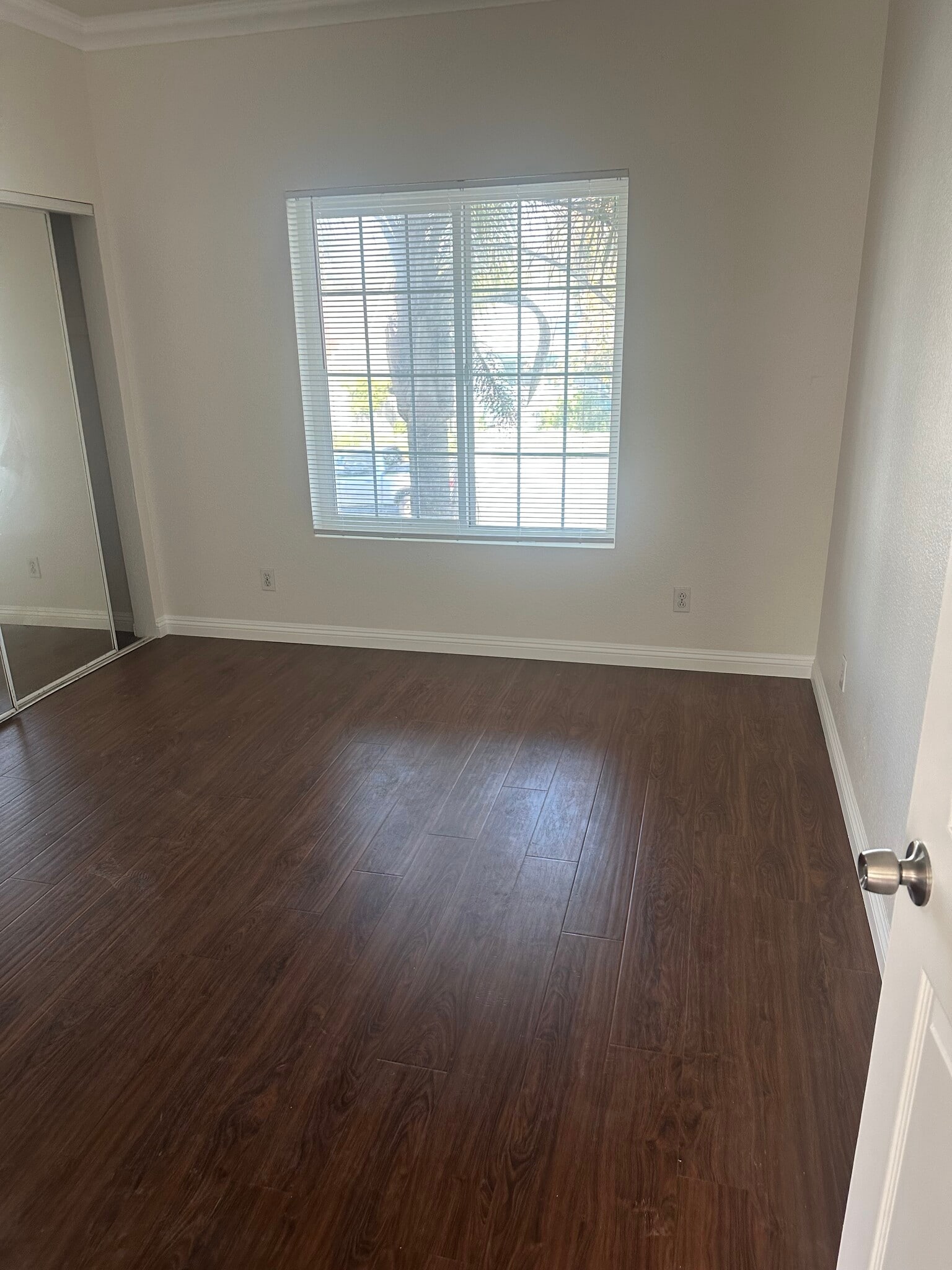 Building Photo - 13112 Hadley St