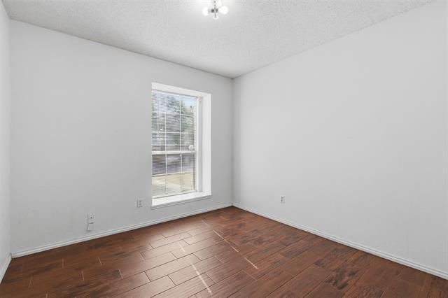 Building Photo - 508 Sims Dr