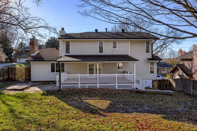 Building Photo - Spacious 5 Bed Fountain Hills Gem!!