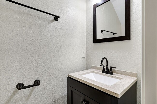 Building Photo - Two-Story Retreat with Modern Amenities an...