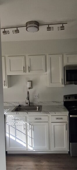 Building Photo - Prime at White Oak