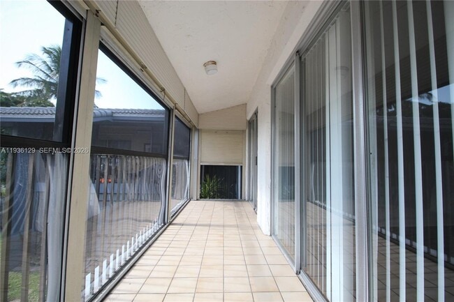 Building Photo - 8990 W Sample Rd