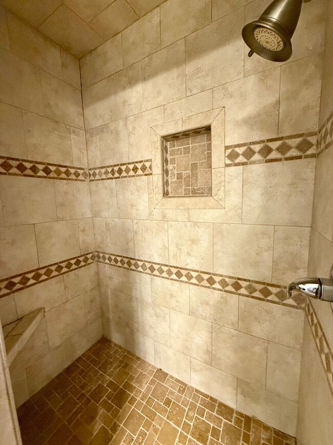 Building Photo - 3220 Horseshoe Trail