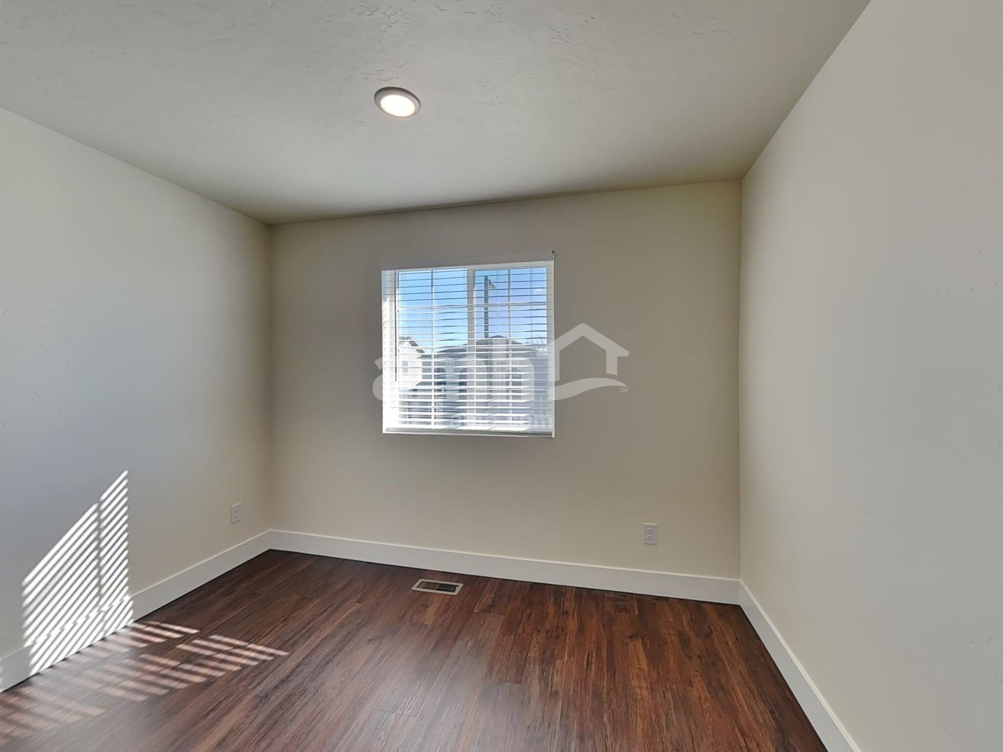 Building Photo - 11482 W Mesquite St