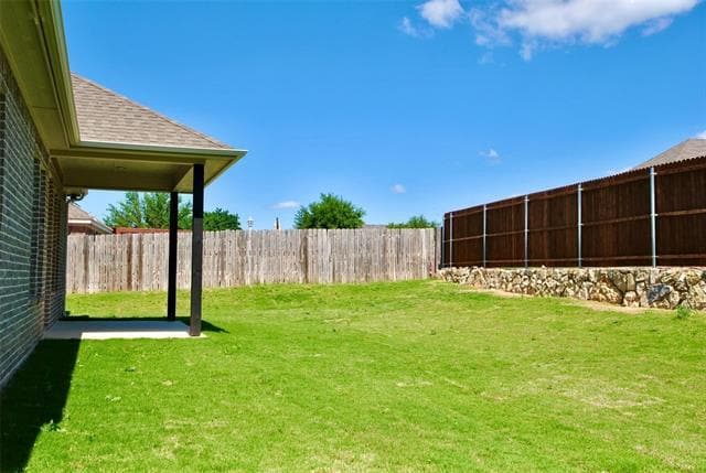 Building Photo - 3002 Promenade Dr