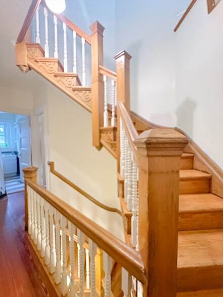 Building Photo - 36 St Stephen St