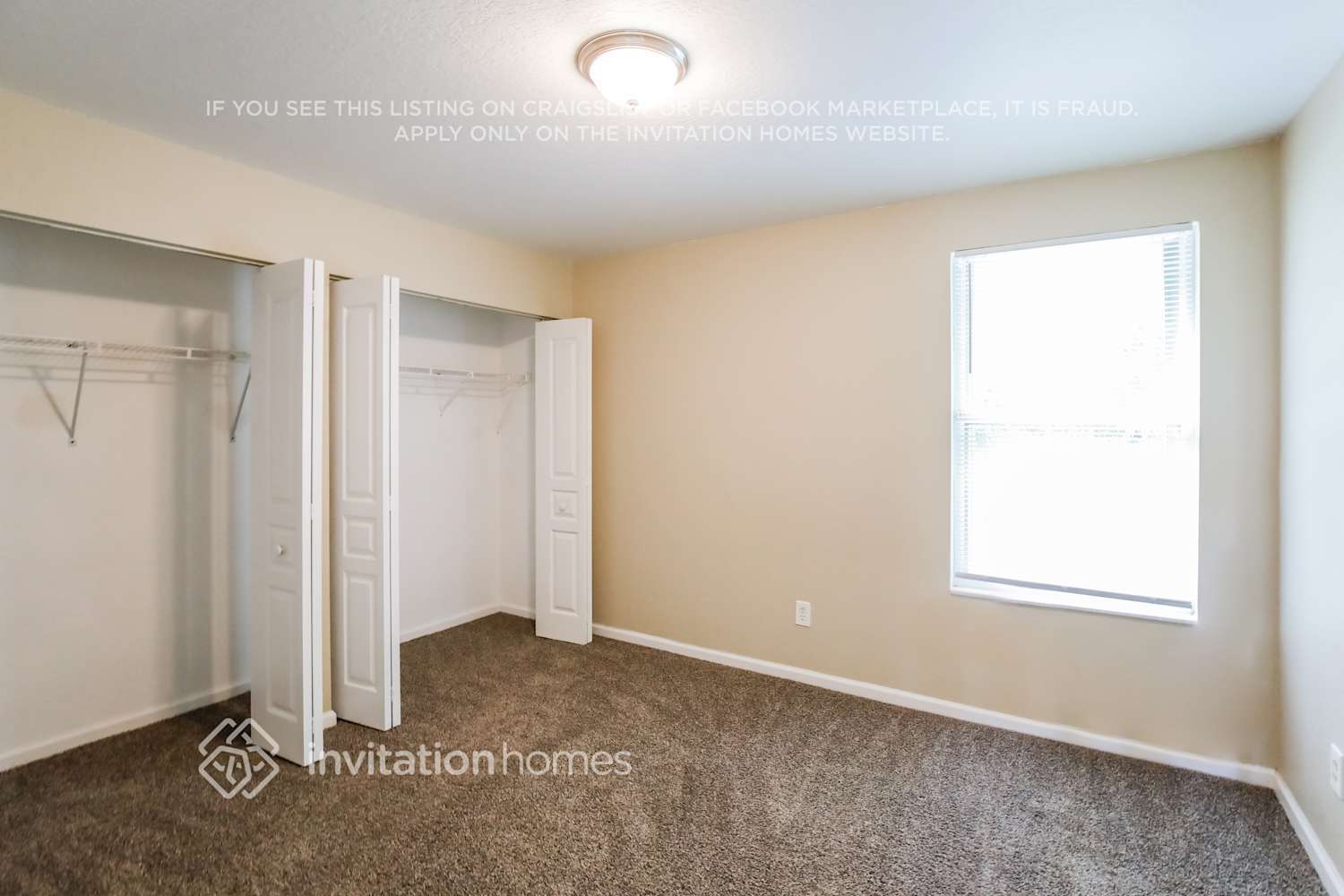 Building Photo - 5115 Crescent Moon Dr