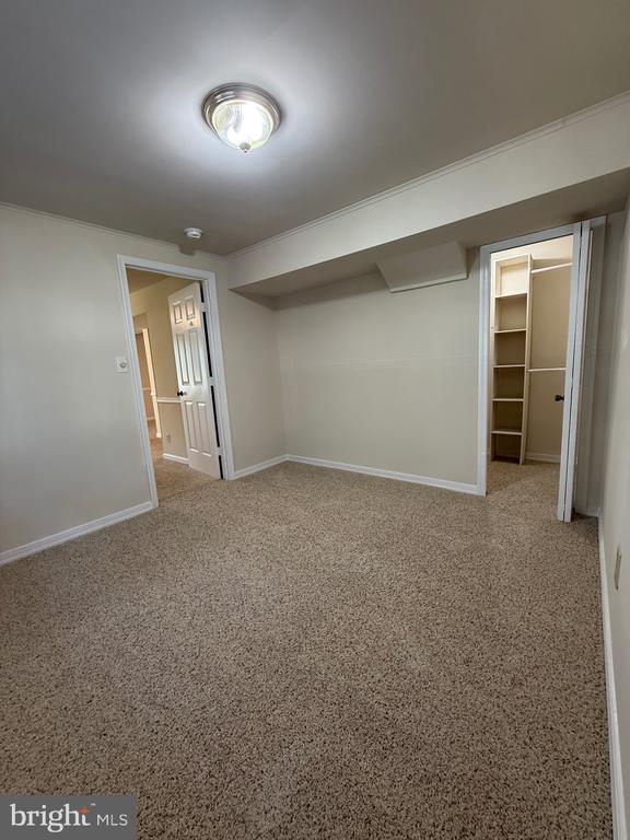 Building Photo - 5805 Coolidge Ct