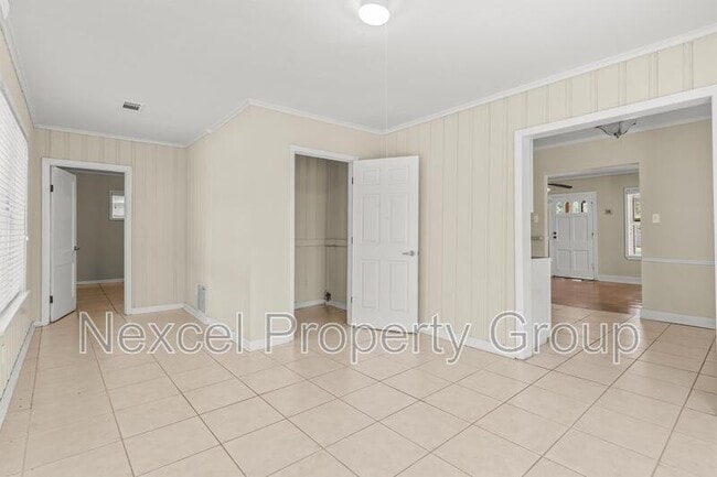 Building Photo - 3700 Douglass Ave