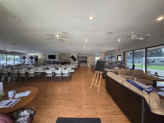 Building Photo - 8880 SW 27th Ave